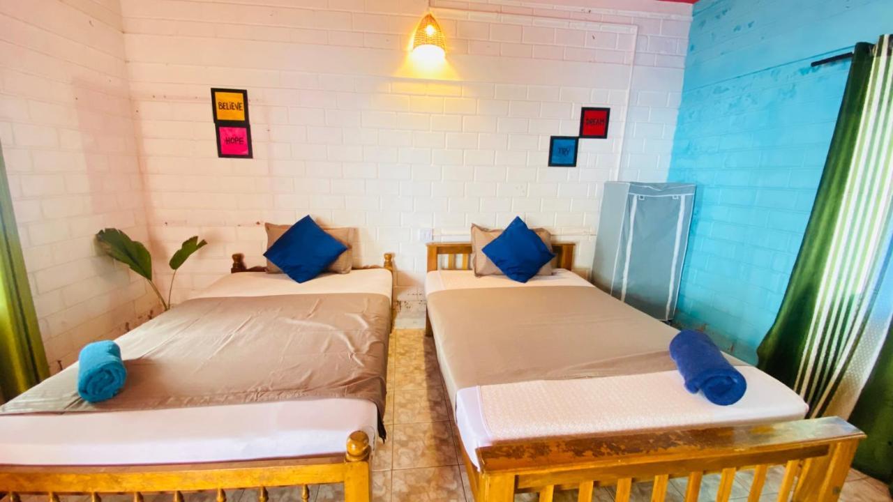 Paradise Inn Beach Resort Varkala Exteriör bild