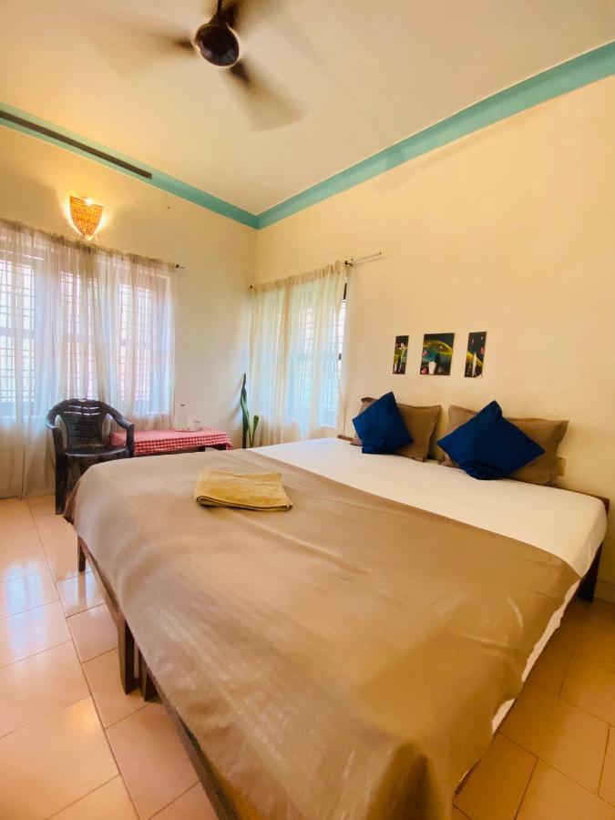 Paradise Inn Beach Resort Varkala Exteriör bild