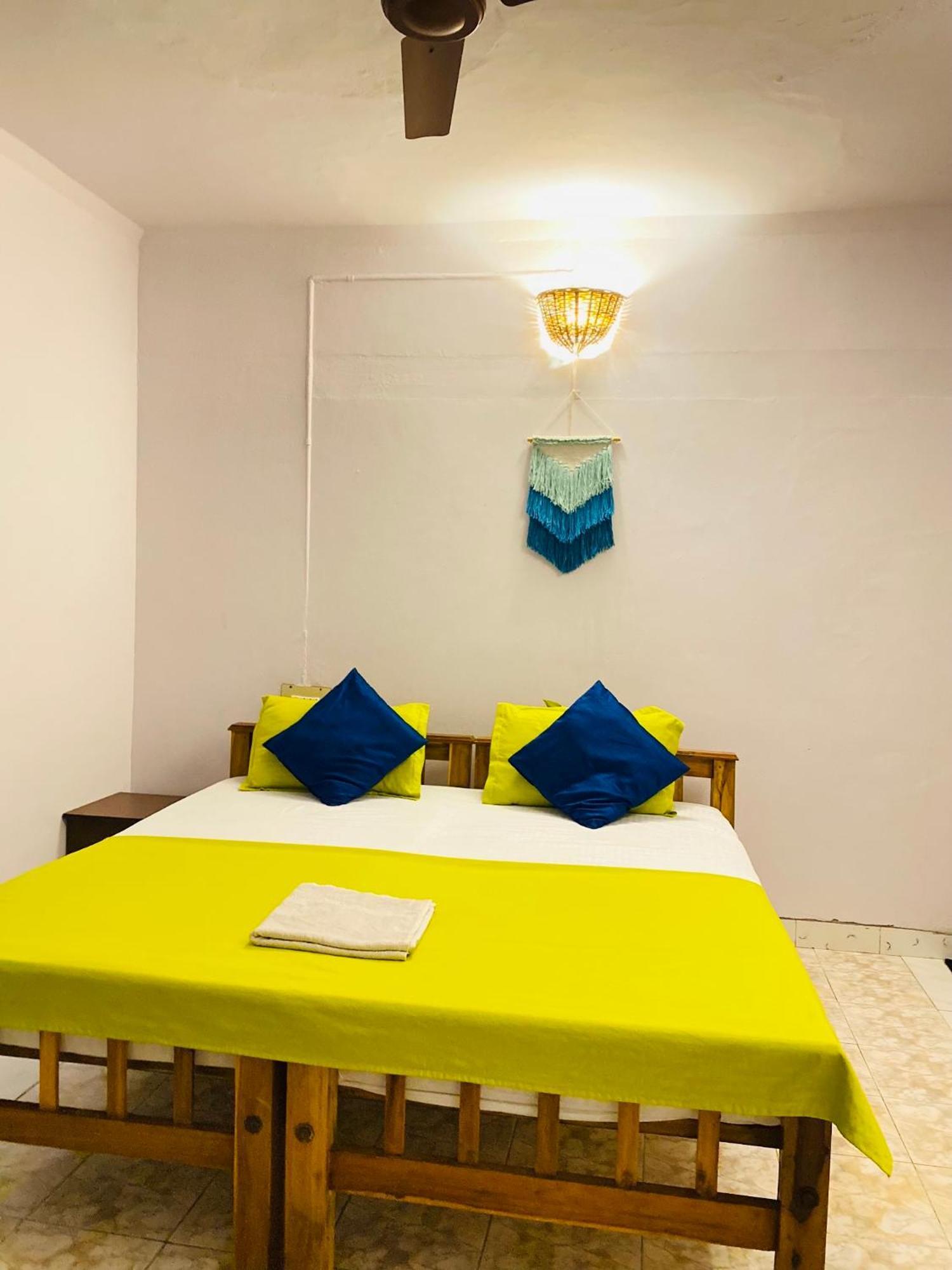 Paradise Inn Beach Resort Varkala Exteriör bild